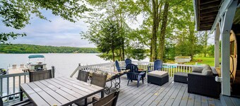 Sackett Lake House - waterfront