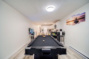 Games room - Sackett Lake House - waterfront (Thompson)
