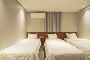 Family Room, Private Bathroom | Free WiFi - The Square Hostel Jongno (Seoul)