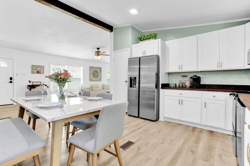 Visit Lake Fork! Cozy, Clean and Dog Friendly