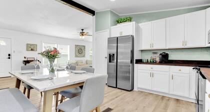 Visit Lake Fork! Cozy, Clean and Dog Friendly