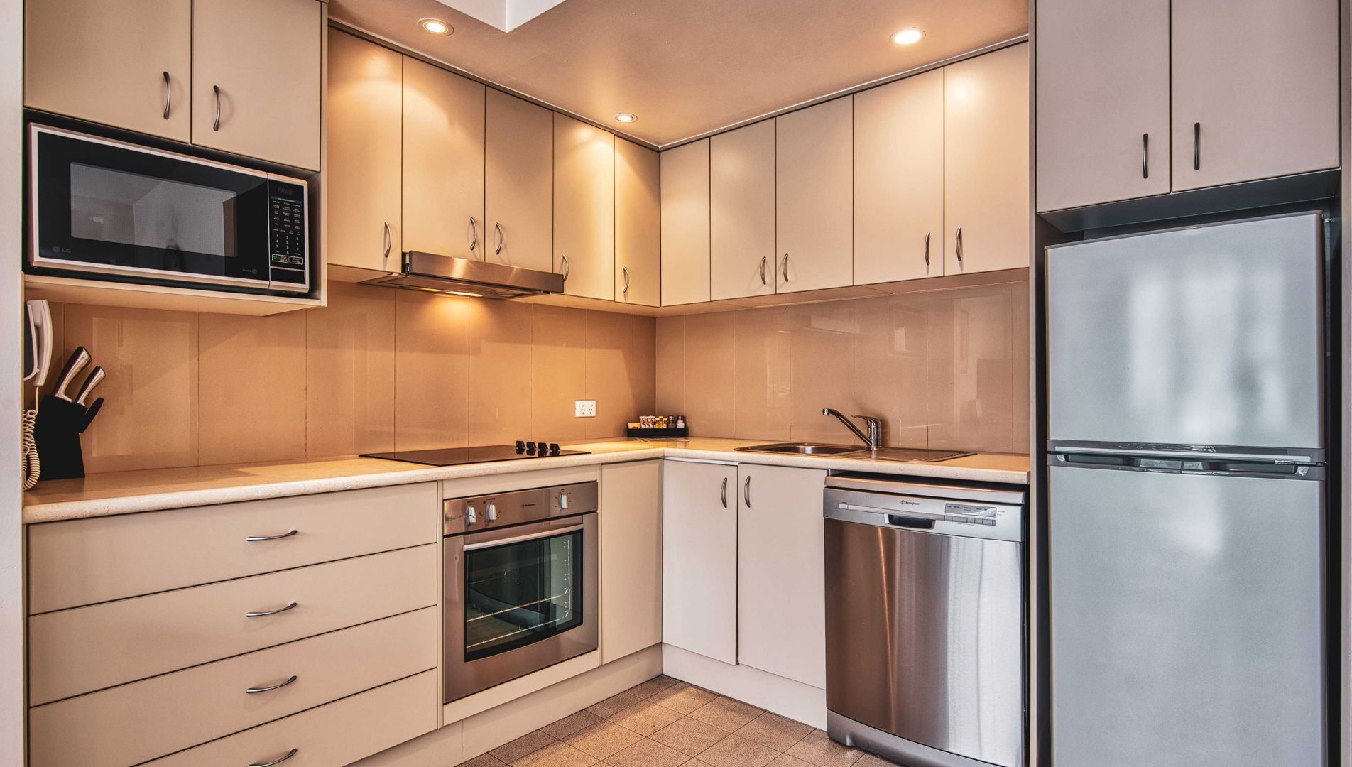 Fridge, microwave, oven, stovetop