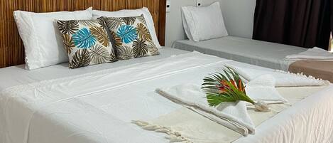 Comfort Triple Room, Lanai | Free WiFi