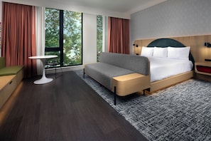 In-room safe, desk, iron/ironing board, free WiFi