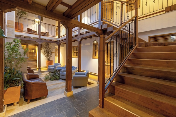 Handrails in stairways