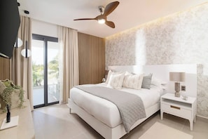 3 chambres, fer et planche à repasser, Wi-Fi, draps fournis