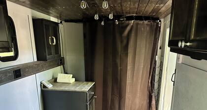 Dry Camping with optional AC in charming Langston