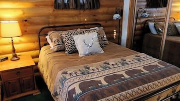 4 habitaciones, tabla de planchar con plancha, wifi y ropa de cama