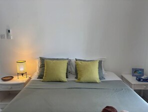 3 soverom, strykejern/-brett, reiseseng for barn og wi-fi