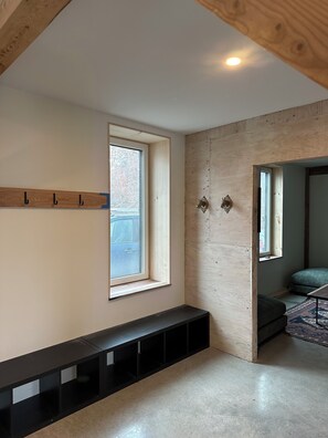 Interior - Newly built, large modern timber frame apartment in Charlotte, VT (Charlotte)