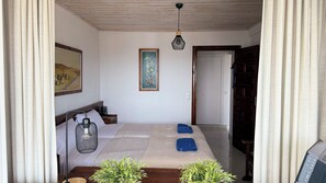 1 chambre, fer et planche à repasser, Wi-Fi, draps fournis