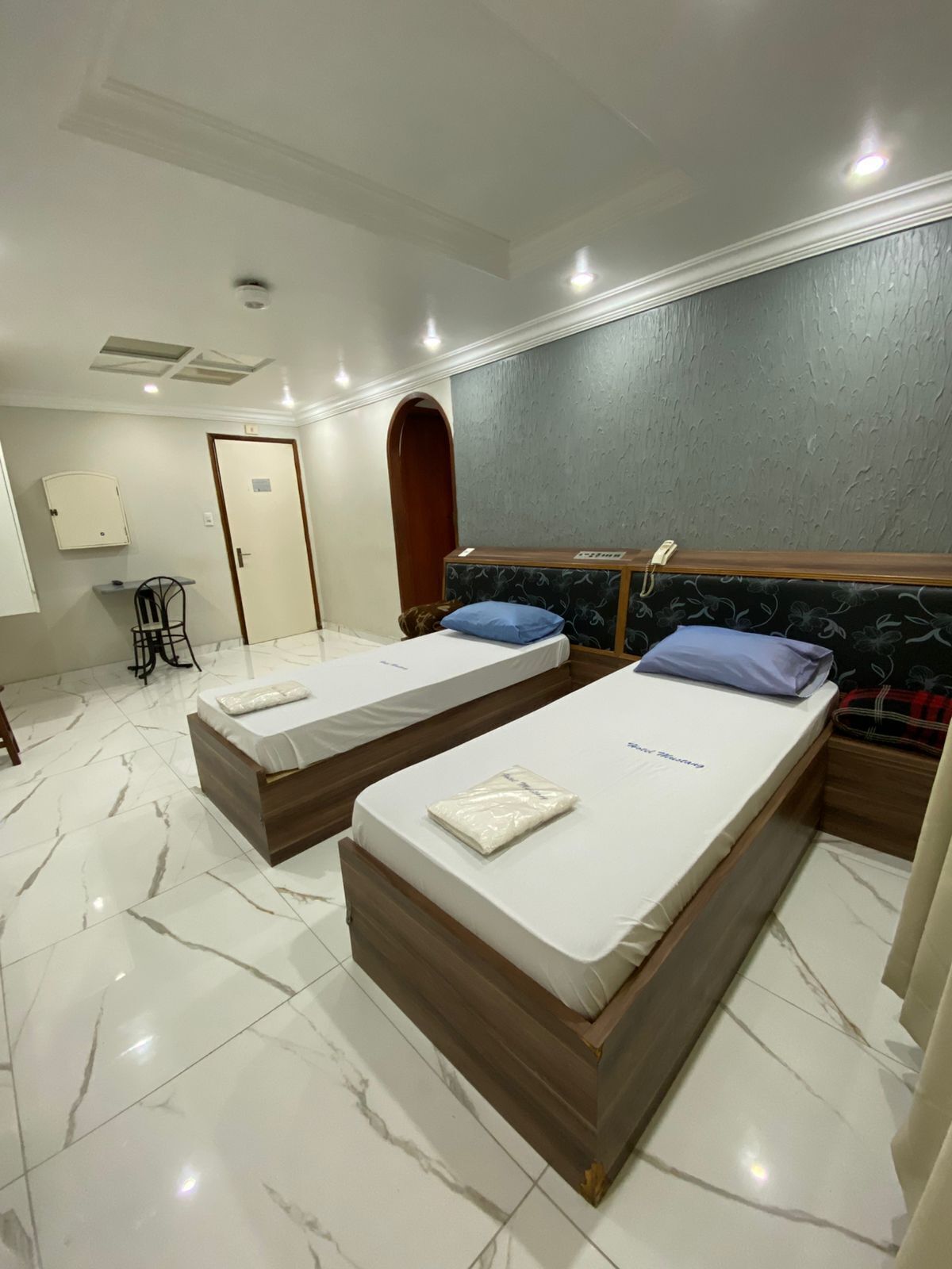 Photo - Hotel Mustang