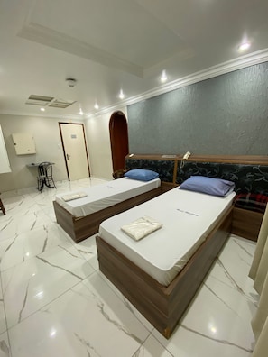 Chambre avec lits jumeaux