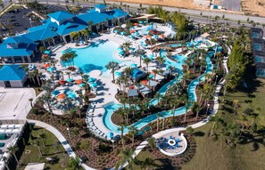 Outdoor pool - Private Pool, BBQ, Themed Bedrooms & Water Park Access (Davenport)