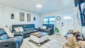 Smart-tv en een open haard