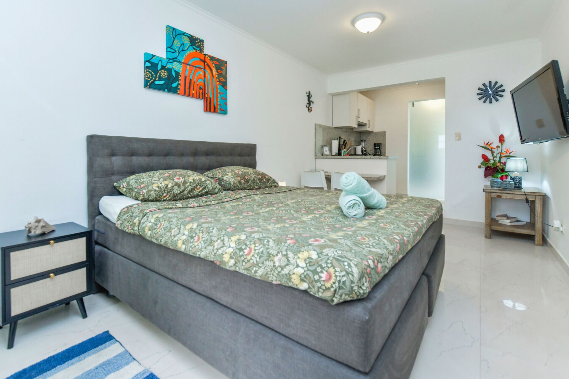 1 chambre, fer et planche à repasser, Wi-Fi, draps fournis