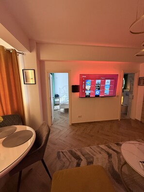 Interior - Quiet OldTown PlayStation & more Bucharest (București)