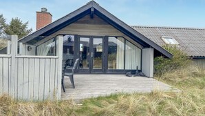 Uklassifisert bilde, 2 av 12, knapp