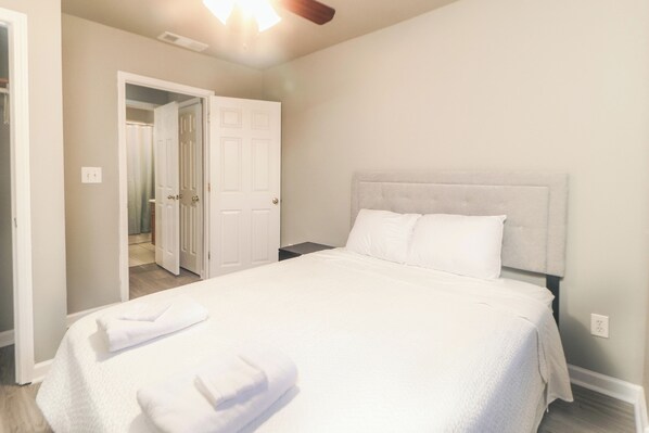 1 bedroom, iron/ironing board, travel crib, WiFi