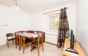 Dining - Stunning apartment in Trogir with WiFi (Trogir)