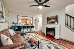 Smart TV, fireplace, table football