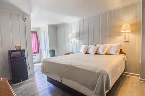 Habitación, 1 cama King size, para fumadores | Wifi gratis y ropa de cama 