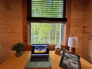 Interior - Peaceful 3BR Cabin Retreat w/Hot Tub-Near Wineries, Geneva-on-the-Lake & Spire (Geneva)