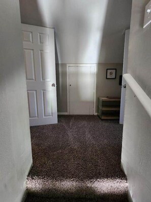 Interior - Charming Home in Southland – Cozy & Spacious! (Lexington)