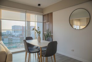 Apartment | Dining room
