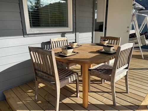 Private Luxury Relaxing HOME w BBQ & Gas Fire-pit