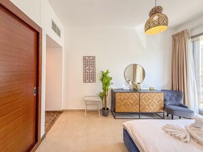 1 chambre, fer et planche à repasser, Wi-Fi gratuit, draps fournis