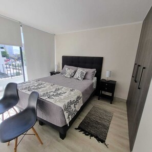 1 chambre, fer et planche à repasser, Wi-Fi, literie fournie