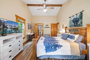 3 habitaciones, escritorio, wifi gratis y ropa de cama 