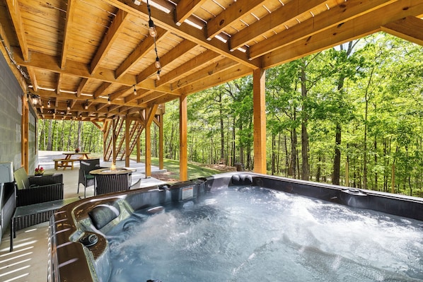 Bain à remous extérieur