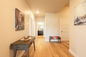 Interior - Minutes to Ski Deer Valley East Village - Central to Park City and Heber City (Heber City)