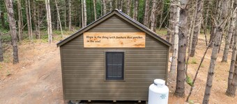 Brewery Farm Cabin: Dickinson