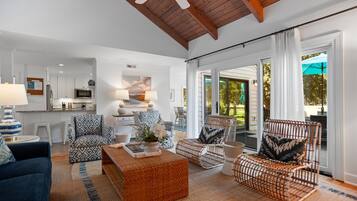 Villa, Multiple Beds, Kitchen, Golf View (173 Twin Oaks) | Interior