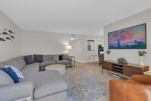 Villa, Multiple Beds, Patio, Garden View (2264 Heritage Villas) | Living area | 42-inch flat-screen TV with digital channels