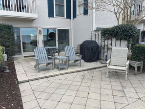 Açık havada yemek servisi