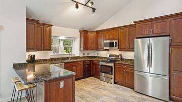 Villa, Multiple Beds, Kitchen (2634 Calibogue Club) | Private kitchen | Fridge, microwave, oven, stovetop