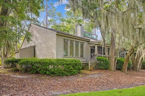 Exterior - 2634 Calibogue Club at The Sea Pines Resort (Hilton Head Island)