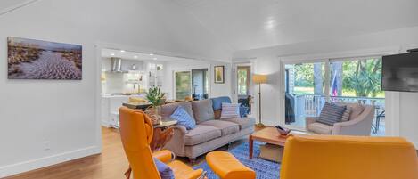 Villa, Mehrere Betten, Terrasse, Blick auf den Golfplatz (26 Muirfield Road) | Wohnbereich