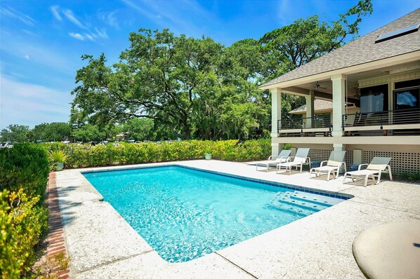 Alberca al aire libre 