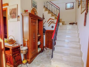 Appartement, balcon, vue montagne | Coin séjour