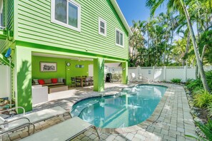 A heated pool - Private Pool - Fern Cottage by SeaBreeze Vacation (Anna Maria)