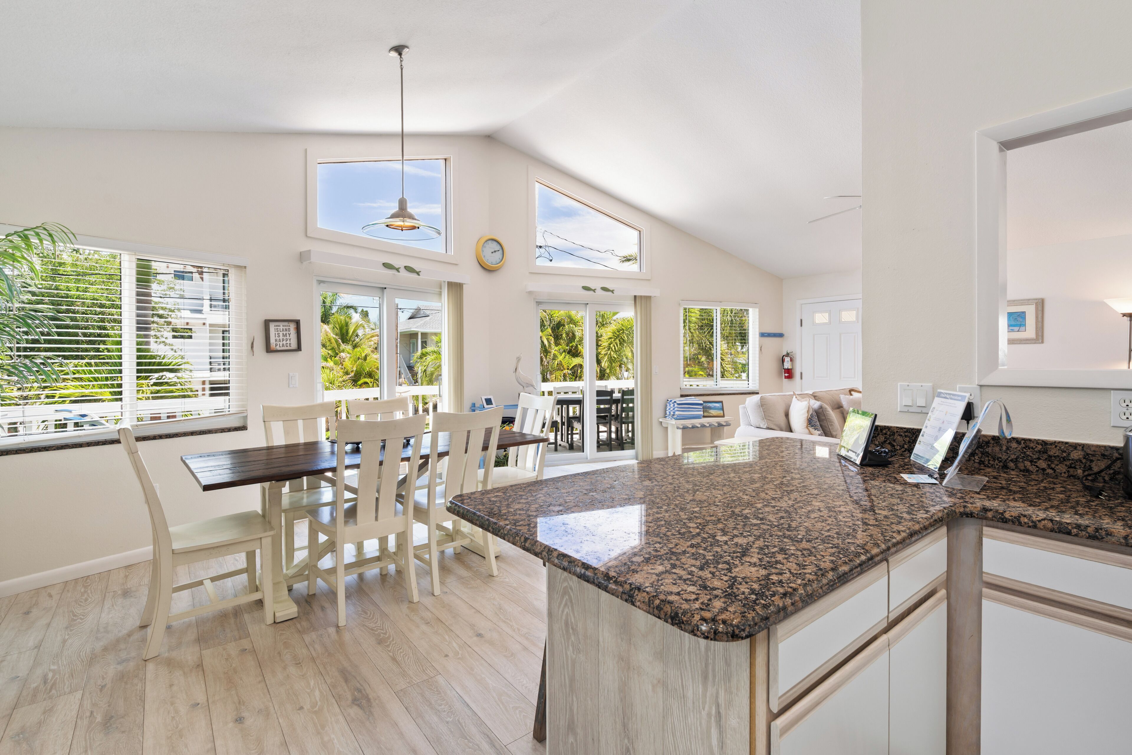 Private Pool - Fern Cottage By Seabreeze Vacation - Anna Maria, FL