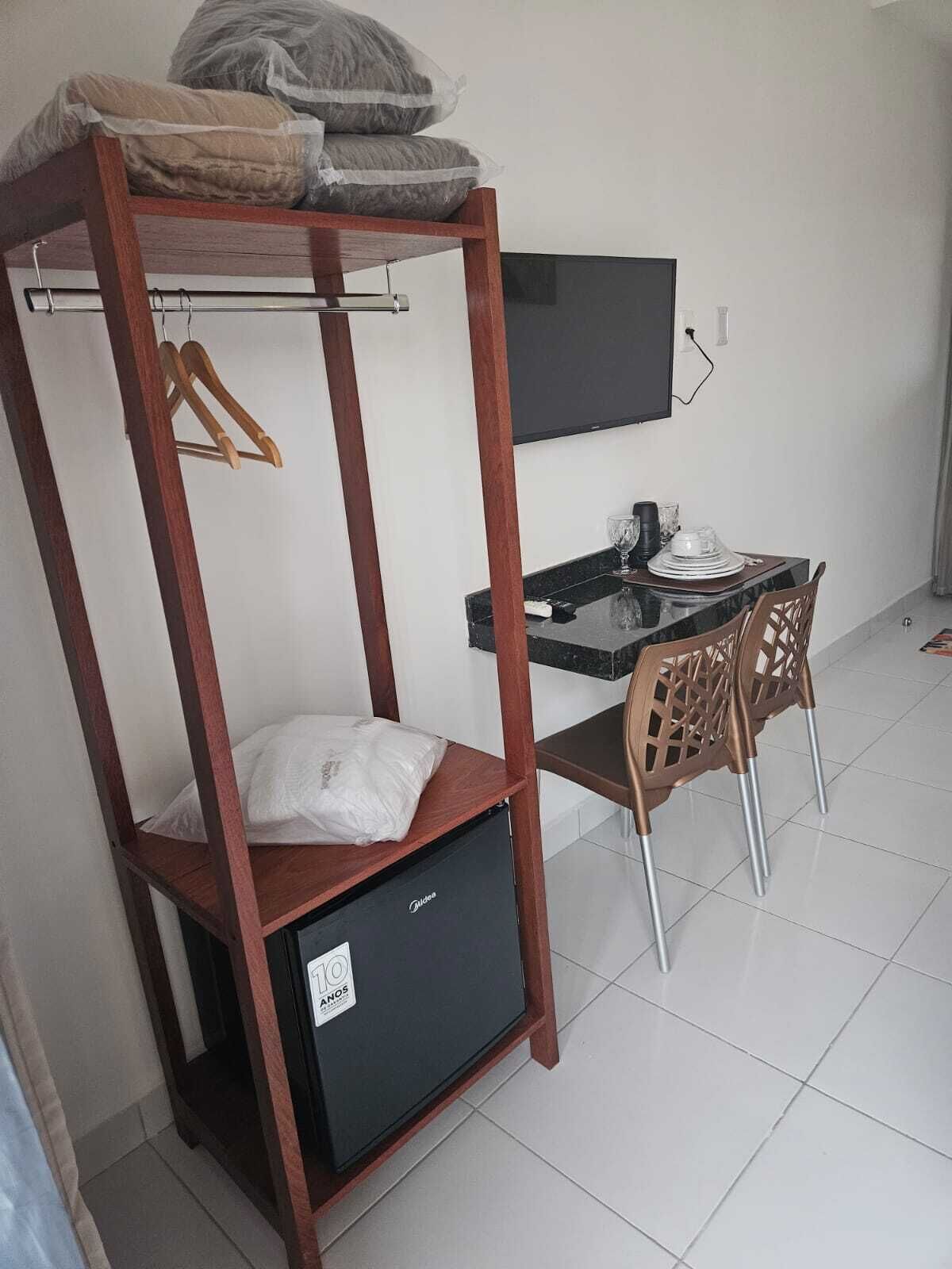 Bàn, khu vực làm việc phù hợp cho laptop 