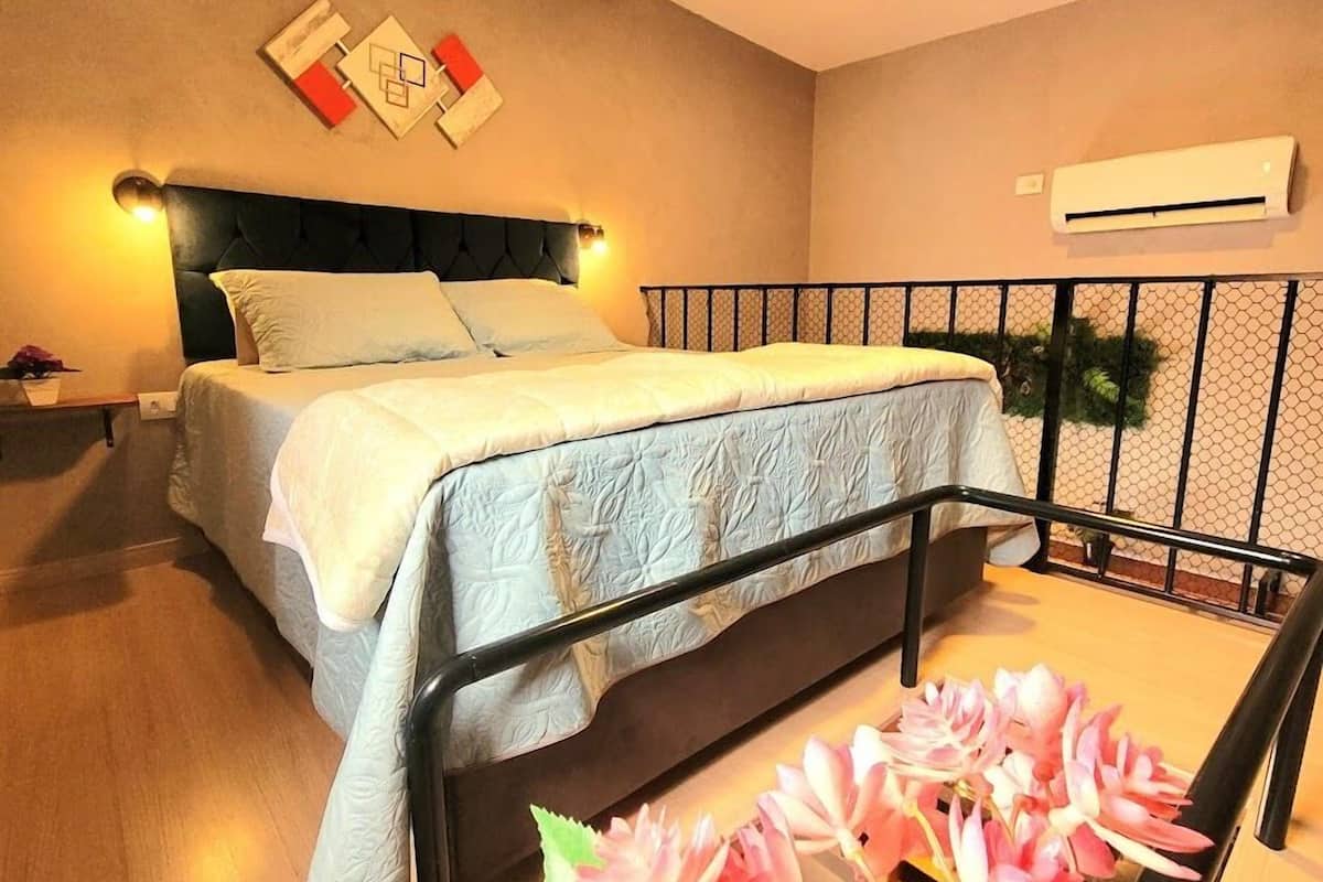 1 habitación, ropa de cama de alta calidad y muebles diferentes