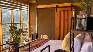 1 habitación, ropa de cama de alta calidad y decoración personalizada