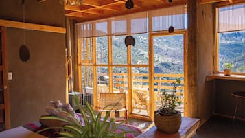 Baita Exclusive, 1 letto queen, idromassaggio, vista montagna | 1 camera, biancheria da letto di alta qualità, con stile personalizzato
